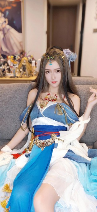 斗鱼主播腐团儿手机壁纸(1242x2688)