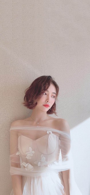 许佳琪仙女裙手机壁纸