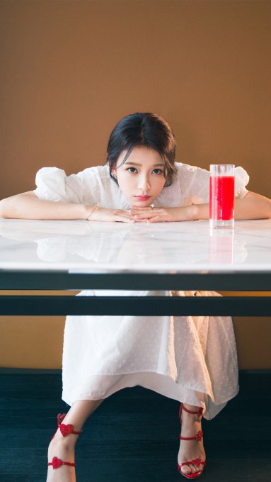 孙怡甜美写真高清手机壁纸