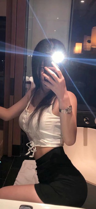 美女