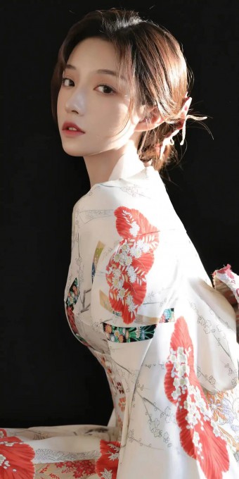 美女