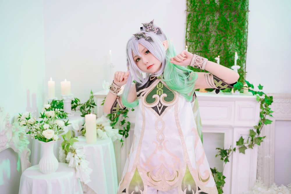 爆机少女喵小吉原神纳西妲