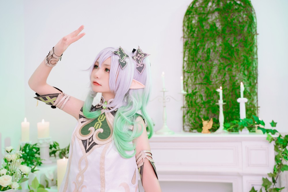 爆机少女喵小吉原神纳西妲