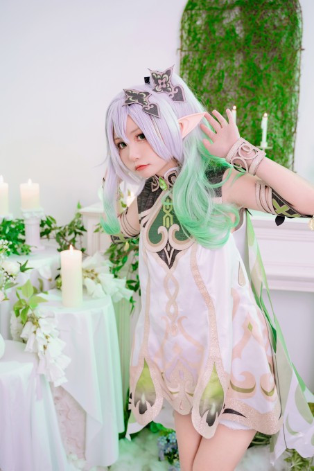 爆机少女喵小吉原神纳西妲