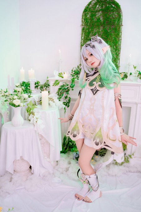 爆机少女喵小吉原神纳西妲