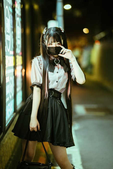 落落神待少女