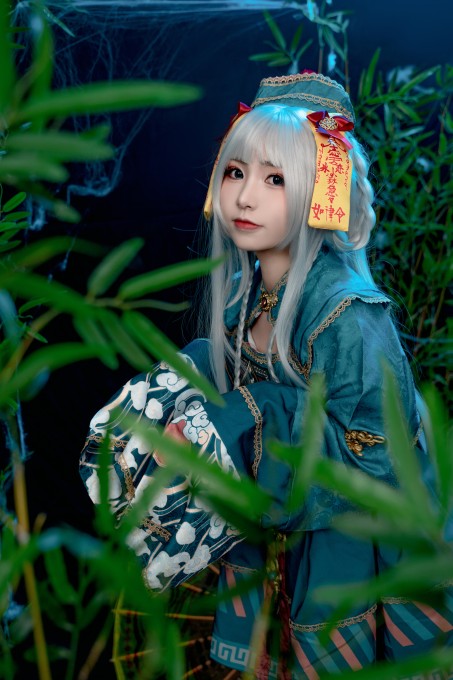 爆机少女喵小吉子不语(4000x6000)