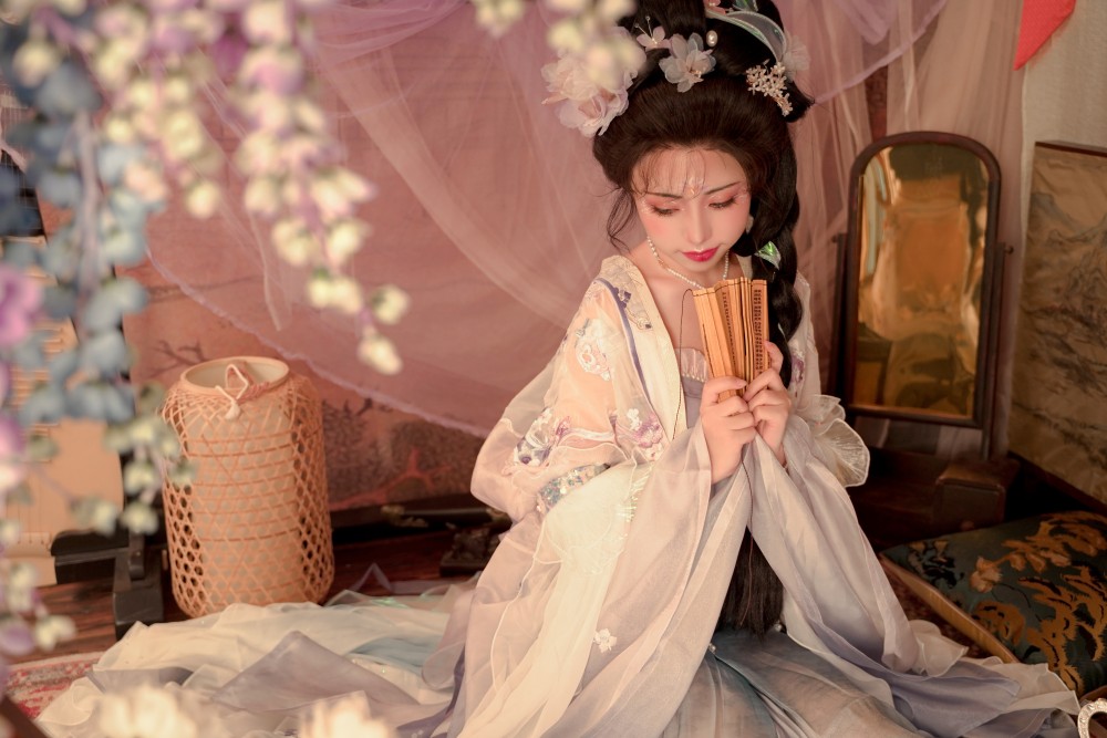 爆机少女喵小吉长相思