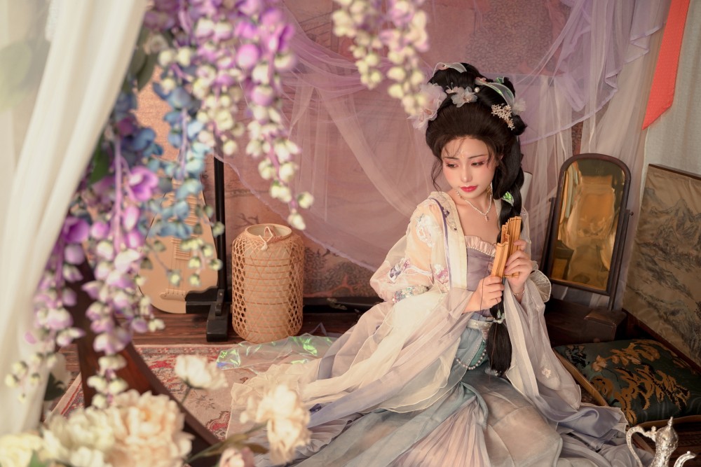 爆机少女喵小吉长相思