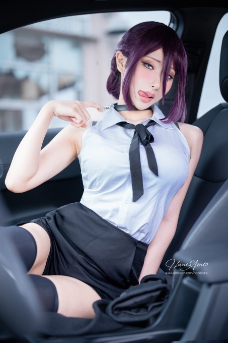 雨波角色扮演电锯人蕾塞车内诱惑