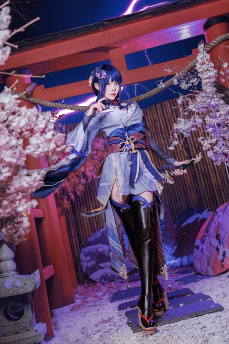 桜桃喵原神雷电将军cos壁纸(4480x6720)