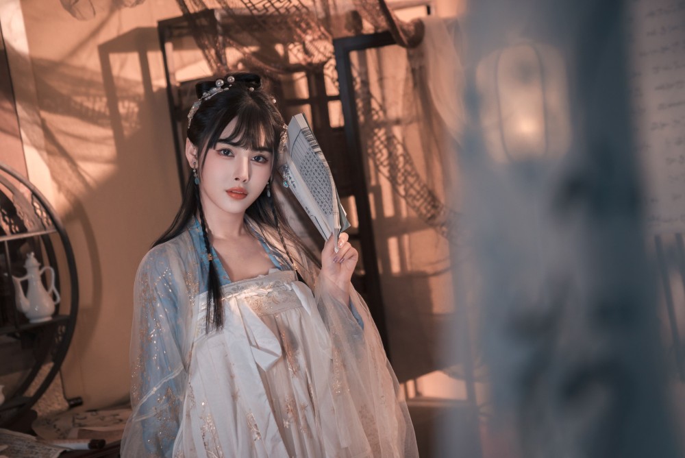 恋恋艾妮汉服