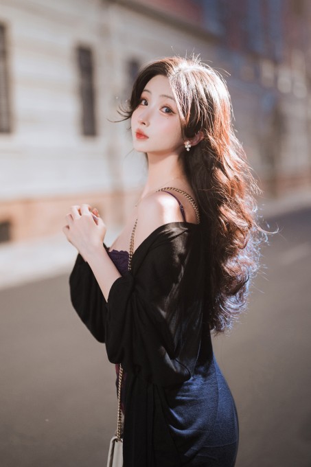 凉凉子美艳小妈(3028x4542)