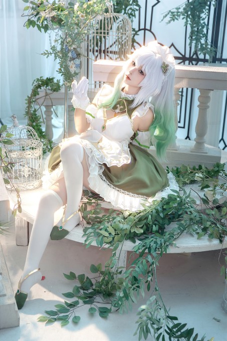 蠢沫沫草神女仆纳西妲