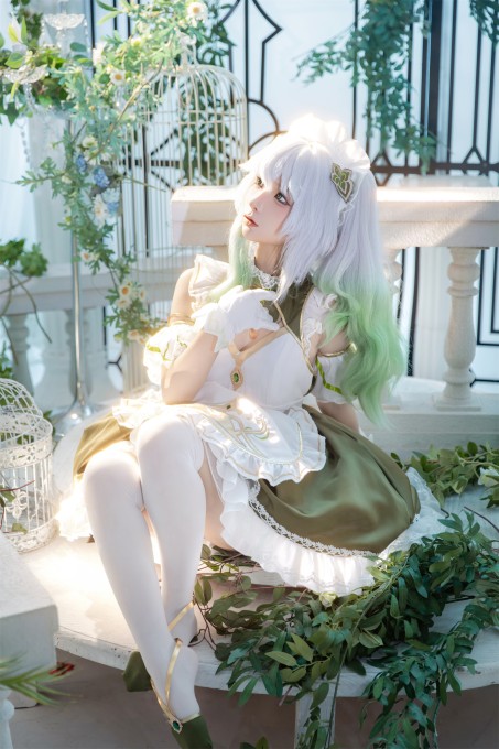蠢沫沫草神女仆纳西妲