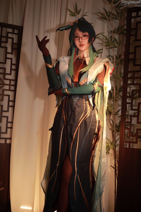 小容仔咕咕咕闲云(2730x4096)