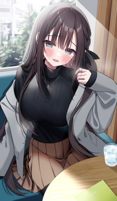长发女孩坐着4k手机壁纸