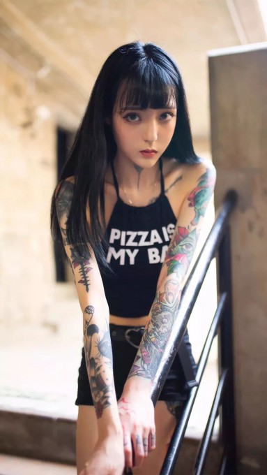 波多野结_三高清手机壁纸