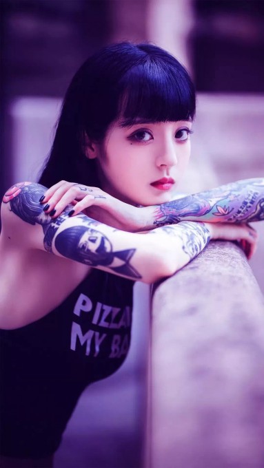 波多野结_三高清手机壁纸