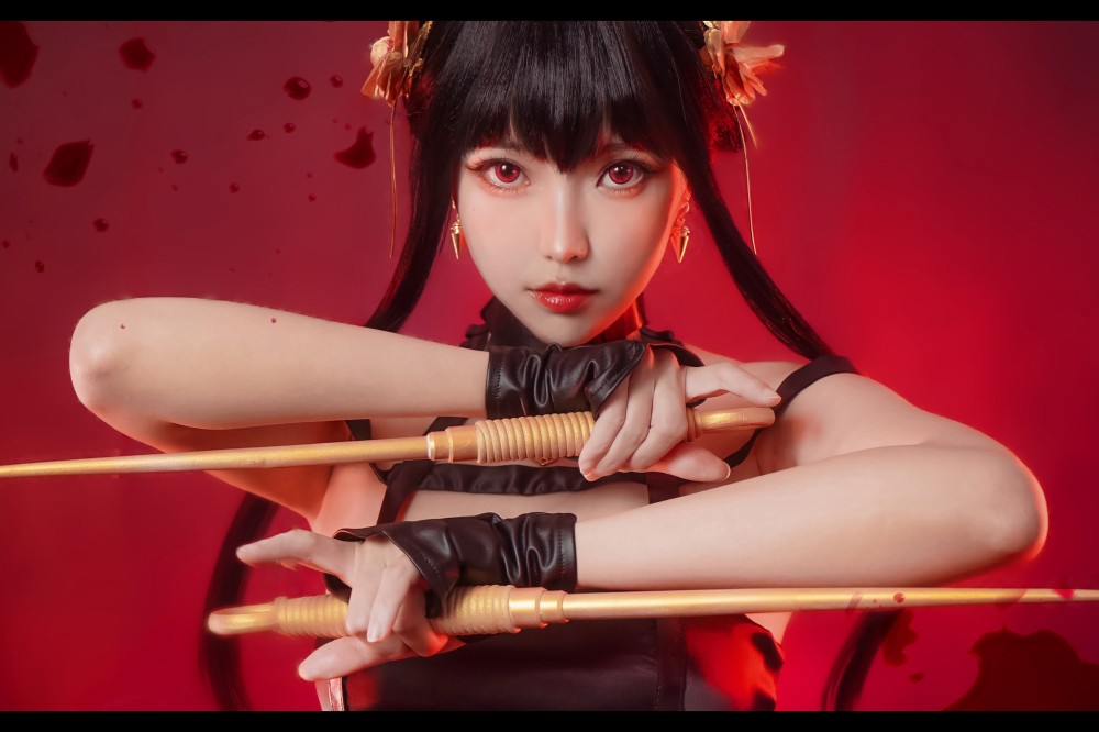 ElyEE子约尔·福杰(3601x2400)