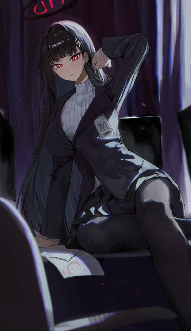《蔚蓝档案》调月里约4k手机壁纸(2894x5024)